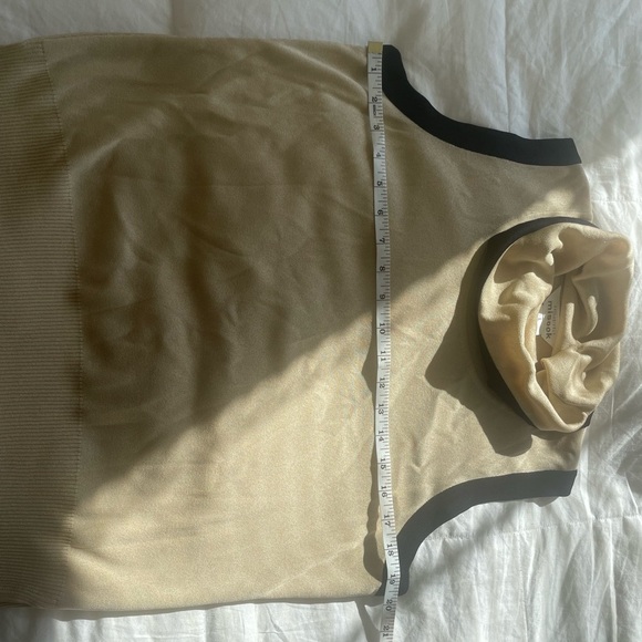 Exclusively Misook Sleeveless Cowl Neck Knit Top in Beige & Black Trim – Size L - Picture 7 of 8